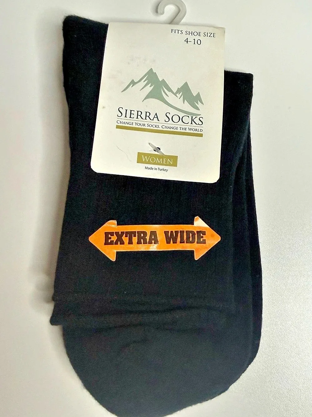 Sierra Socks W100 Extra Wide Black Cotton Socks Women 9-11 NWT